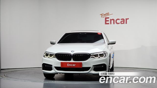 BMW 5-Series 2017 — photo 3