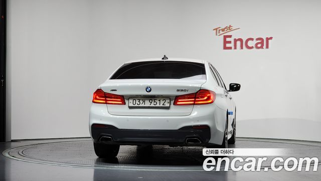 BMW 5-Series 2017 — photo 4