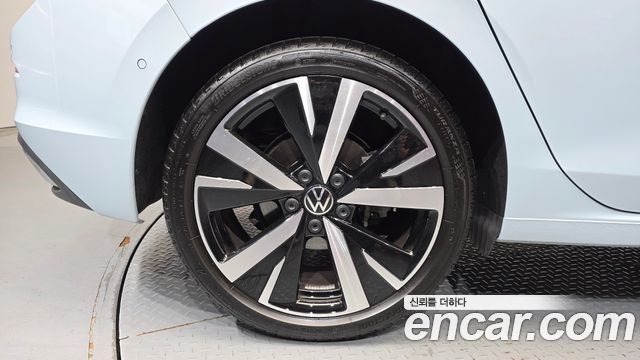 Volkswagen Golf 2026 — photo 7
