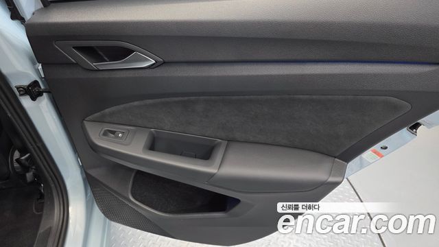 Volkswagen Golf 2026 — photo 15