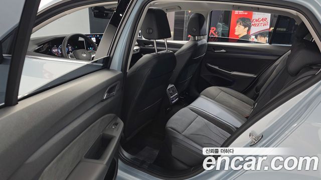 Volkswagen Golf 2026 — photo 16