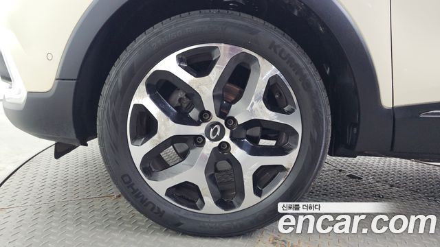 Renault Korea QM3 2018 — photo 5