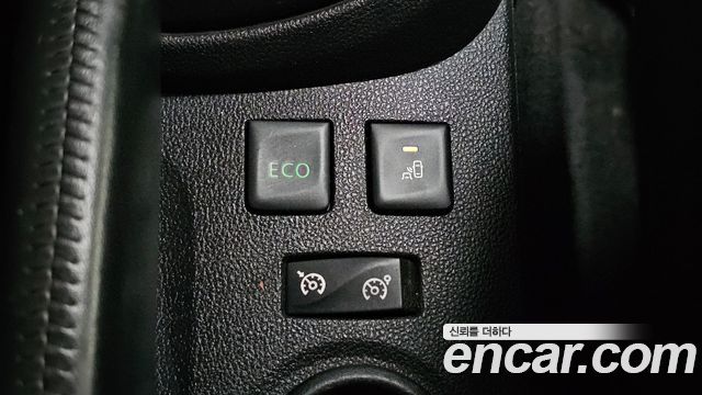 Renault Korea QM3 2018 — photo 18