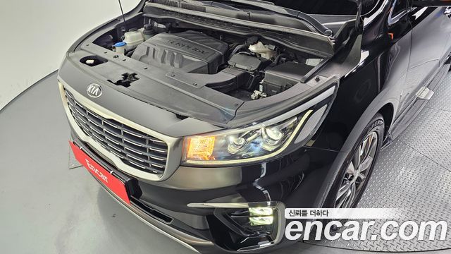 Kia Canival 2019 — photo 6