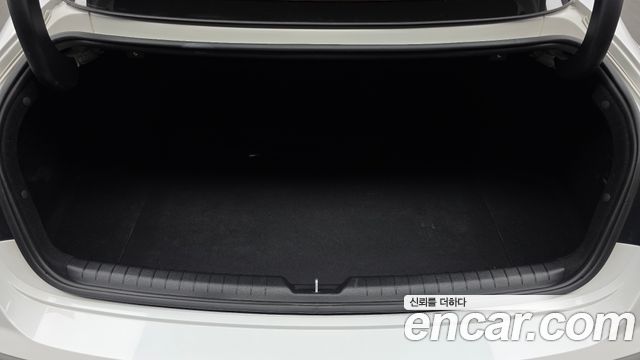 Hyundai Sonata 2022 — photo 20