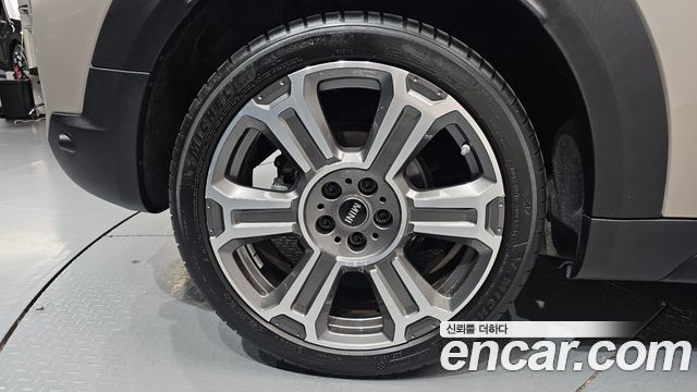 Mini Countryman 2023 — photo 7