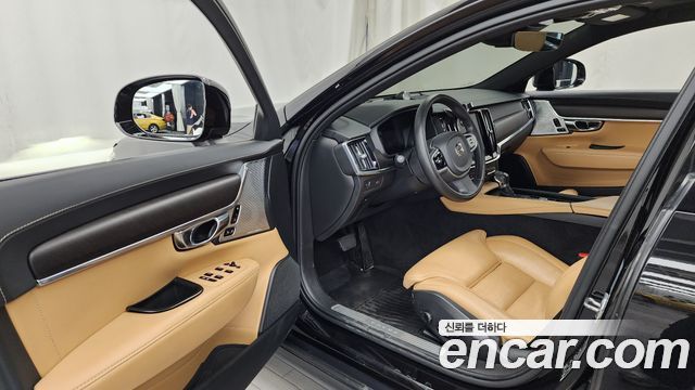 Volvo V90 2019 — photo 10