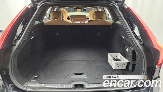 Volvo V90 2019 — photo 20
