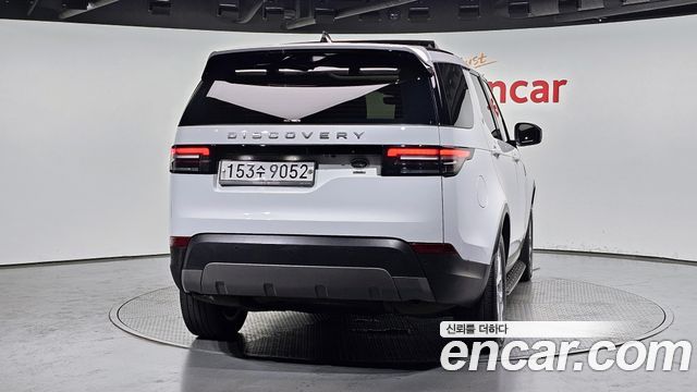 Land Rover Discovery 2019 — photo 4