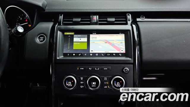 Land Rover Discovery 2019 — photo 20