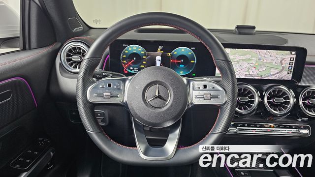Mercedes-Benz EQB 2024 — photo 13
