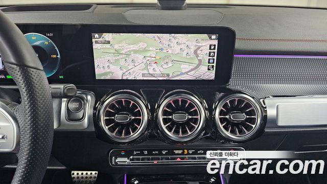Mercedes-Benz EQB 2024 — photo 15