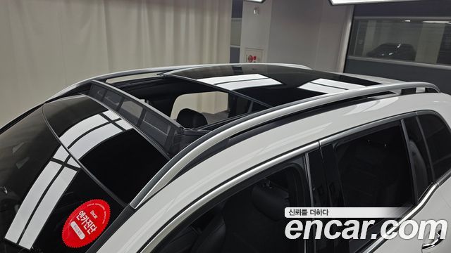 Mercedes-Benz EQB 2024 — photo 19