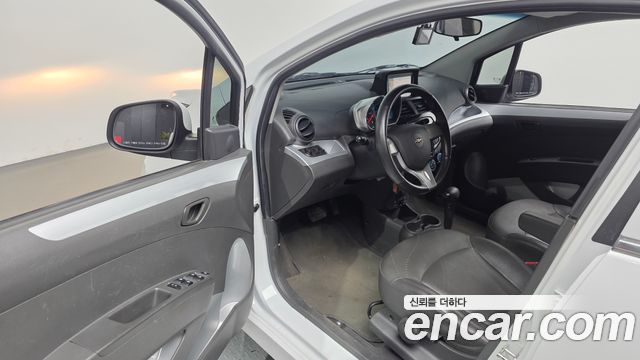 Chevrolet Korea Spark 2014 — photo 10