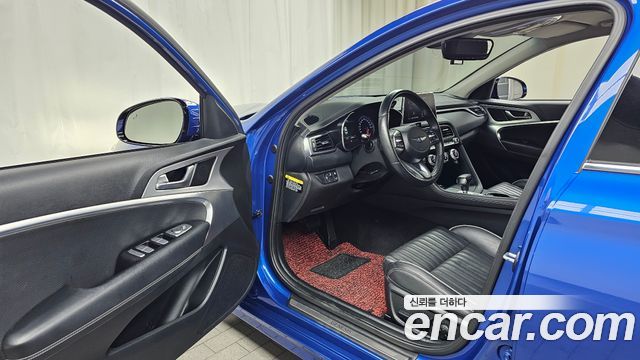 Genesis G70 2018 — photo 10