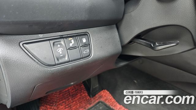 Genesis G70 2018 — photo 17
