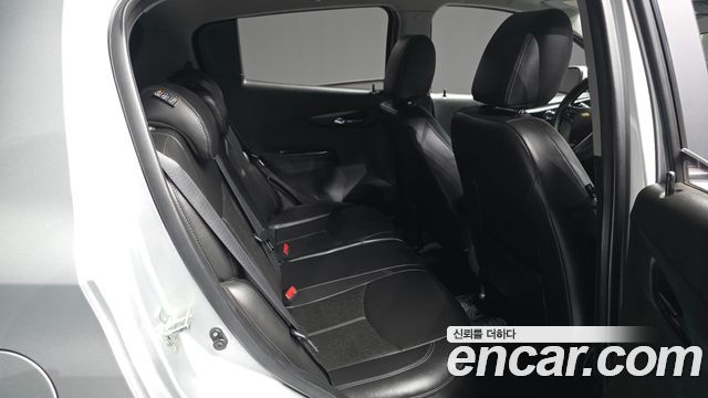 Chevrolet Korea Spark 2017 — photo 12