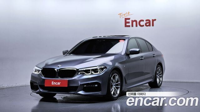 BMW 5-Series 2017 — photo 1