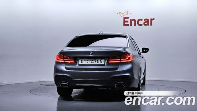 BMW 5-Series 2017 — photo 4