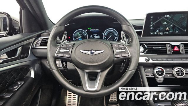 Genesis G70 2020 — photo 11