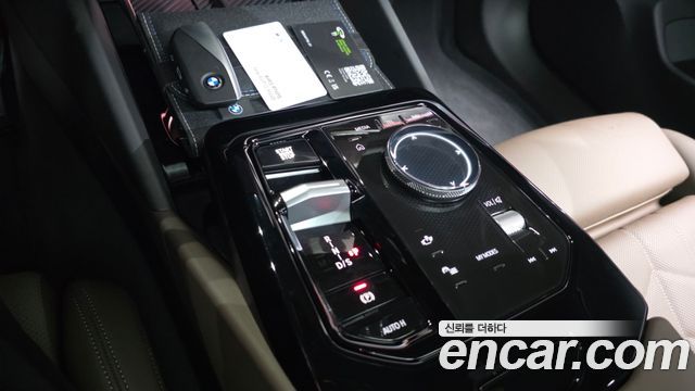 BMW 5-Series 2026 — photo 12