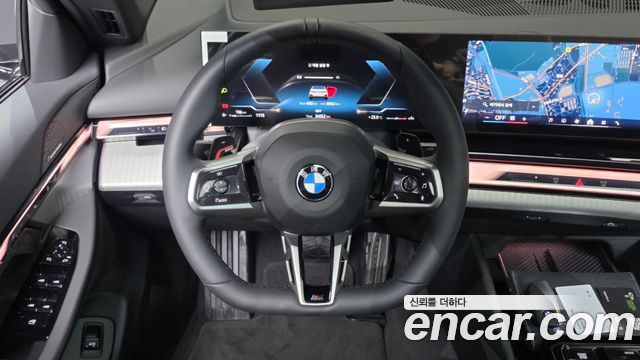 BMW 5-Series 2026 — photo 19