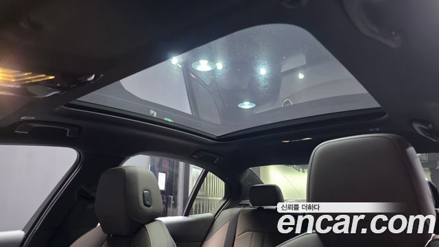 BMW 5-Series 2026 — photo 24