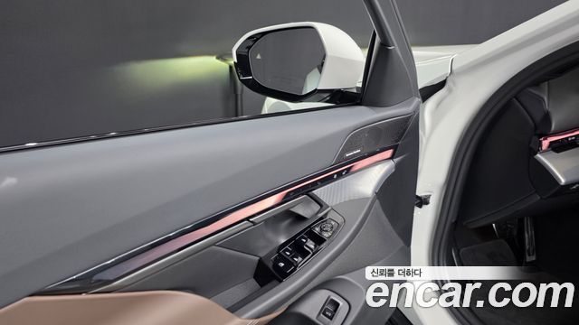 BMW 5-Series 2026 — photo 27