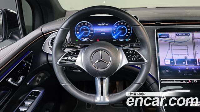 Mercedes-Benz EQE 2023 — photo 19