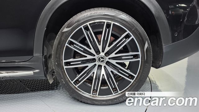 Mercedes-Benz EQE 2023 — photo 7