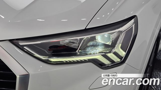 Audi Q3 2023 — photo 8