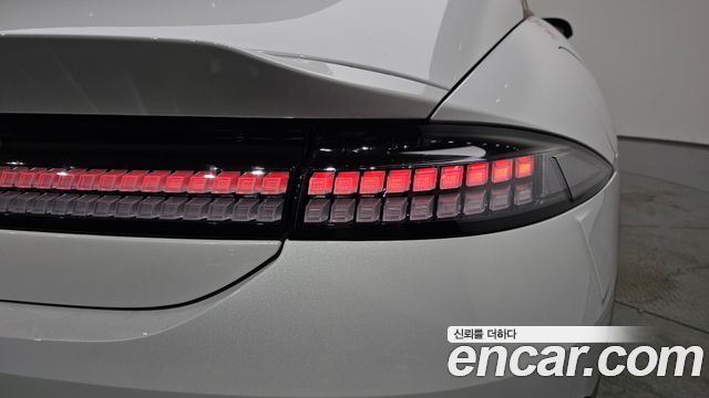 Hyundai Ioniq6 2023 — photo 9