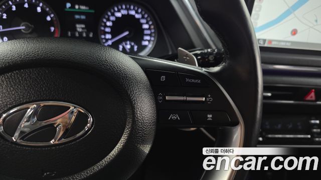 Hyundai Sonata 2023 — photo 18