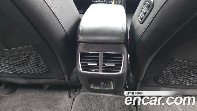 Hyundai Sonata 2023 — photo 19