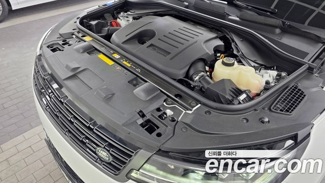 Land Rover Range Rover Sport 2025 — photo 6