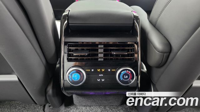 Land Rover Range Rover Sport 2025 — photo 24