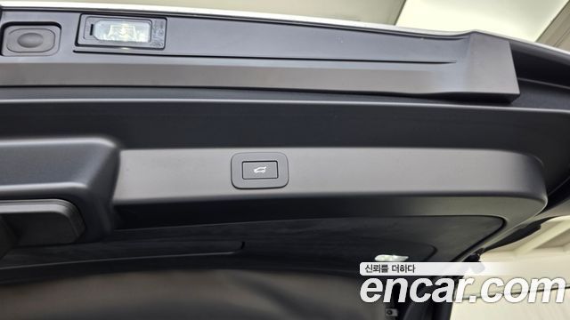 Land Rover Range Rover Sport 2025 — photo 27