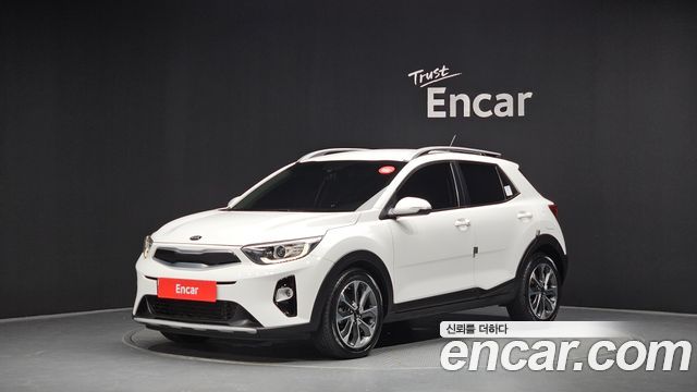 Kia Stonic 2018 — photo 1