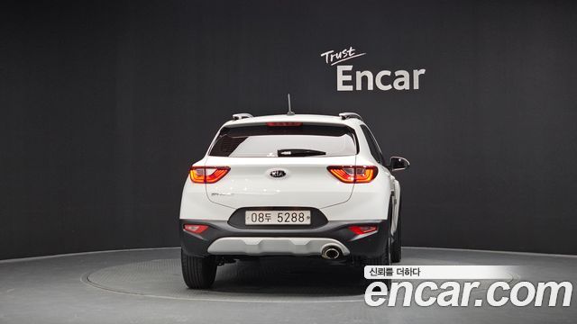Kia Stonic 2018 — photo 4