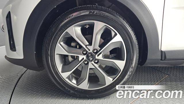 Kia Stonic 2018 — photo 5