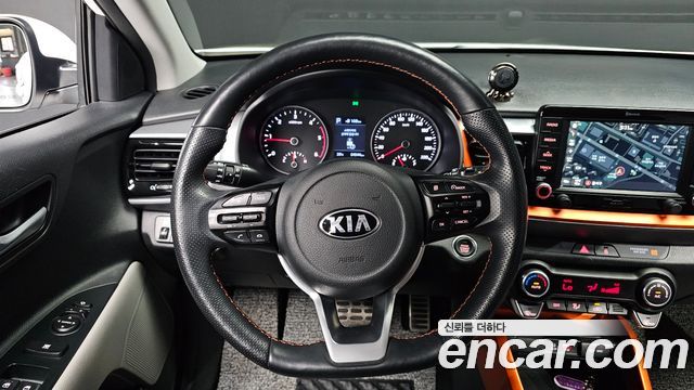 Kia Stonic 2018 — photo 13