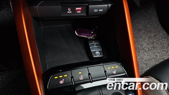 Kia Stonic 2018 — photo 19