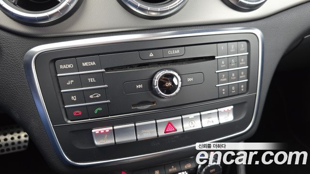 Mercedes-Benz CLA-Class 2018 — photo 23