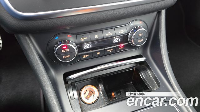 Mercedes-Benz CLA-Class 2018 — photo 24