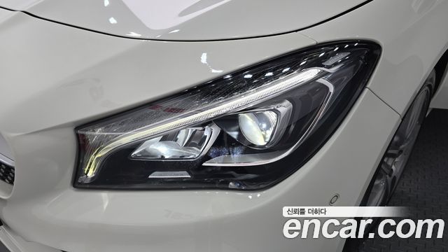 Mercedes-Benz CLA-Class 2018 — photo 8