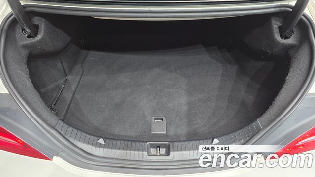 Mercedes-Benz CLA-Class 2018 — photo 29