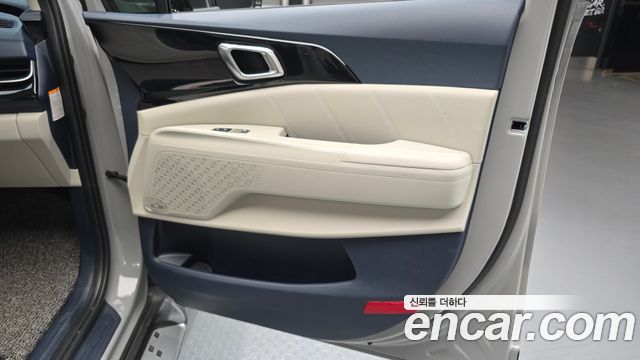 Kia Canival 2025 — photo 15
