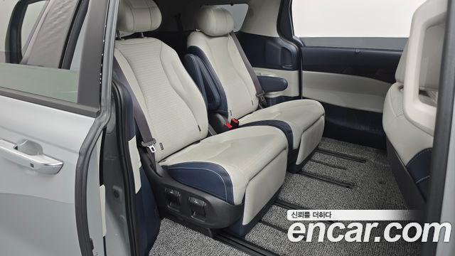 Kia Canival 2025 — photo 16