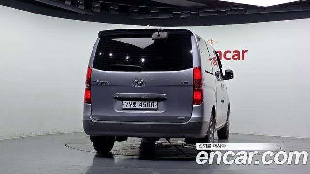 Hyundai Starex 2018 — photo 4