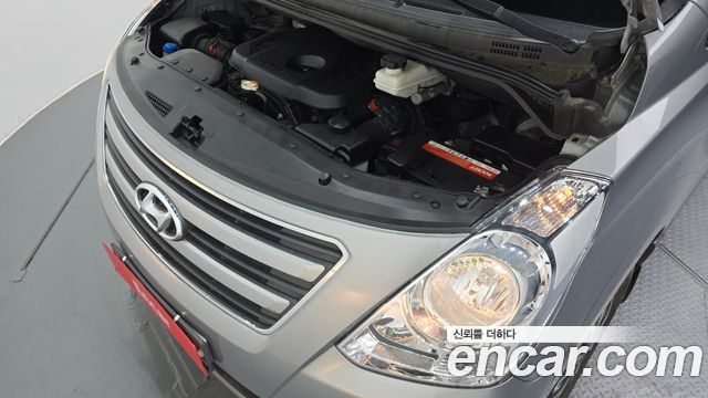 Hyundai Starex 2018 — photo 6